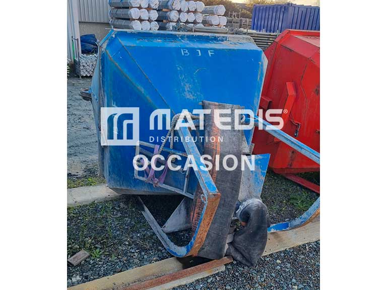 Benne à béton à tuyau couchée Secatol® 1500 litres occasion
